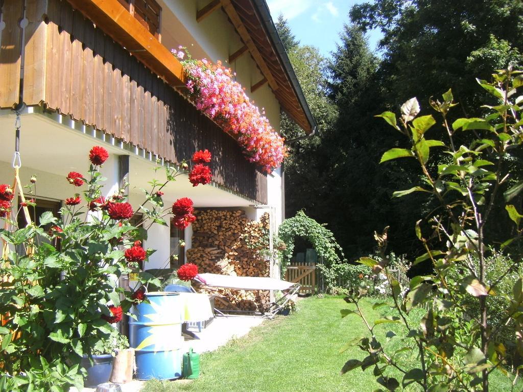 Gaestehaus Hundelbach Lenzkirch Exterior photo